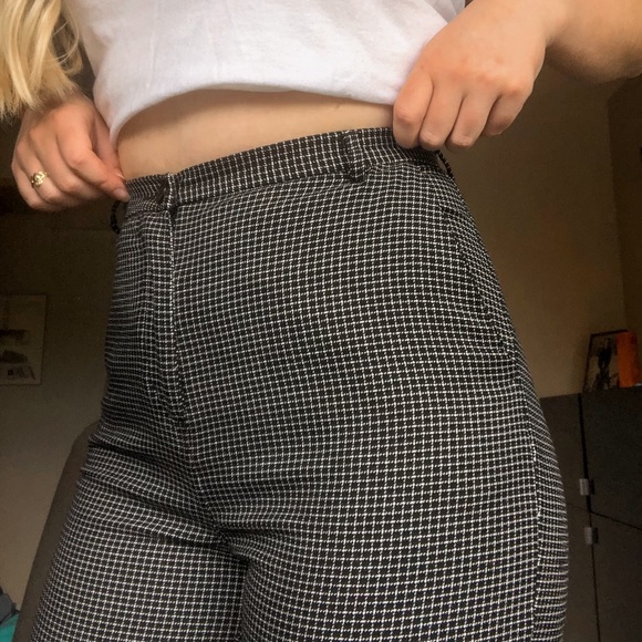 Plaid patterned pants - Picture 2 of 2
